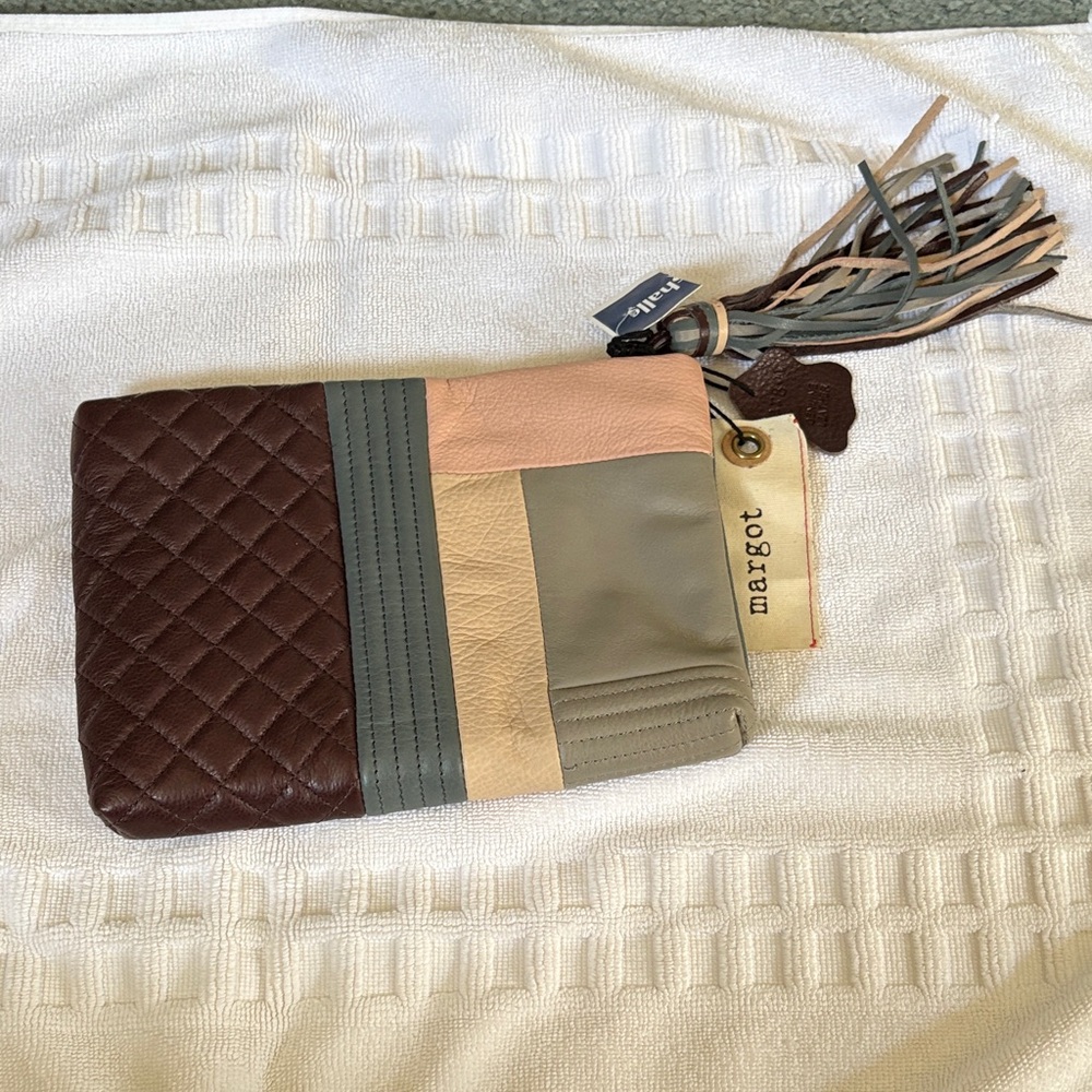 Margot Two-Tone Leather Clutch in Pink and Gray